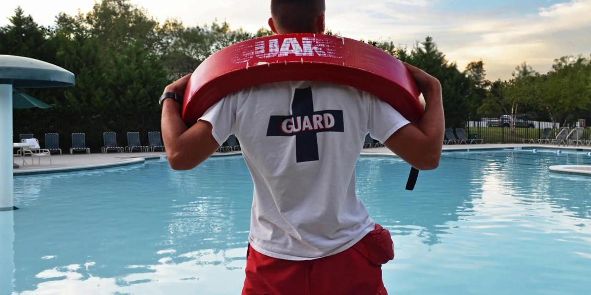 Lifeguard Certification: Everything You Need to Know