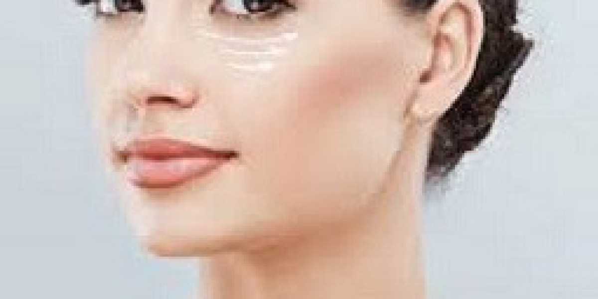Understanding Scarring and Bruising After Eye Bag Removal