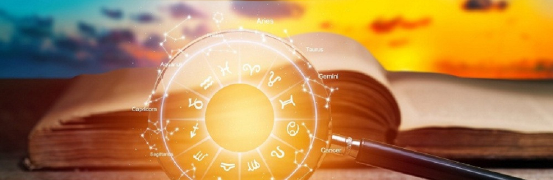 Online Astrology Course Cover Image